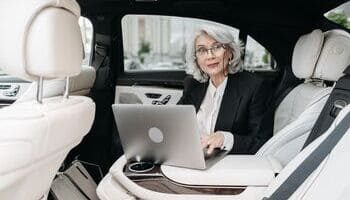 transporte-privado-y-eventos-banglacar-ejecutiva-dentro-coche transporte-privado-y-eventos-banglacar-ejecutiva-dentro-coche